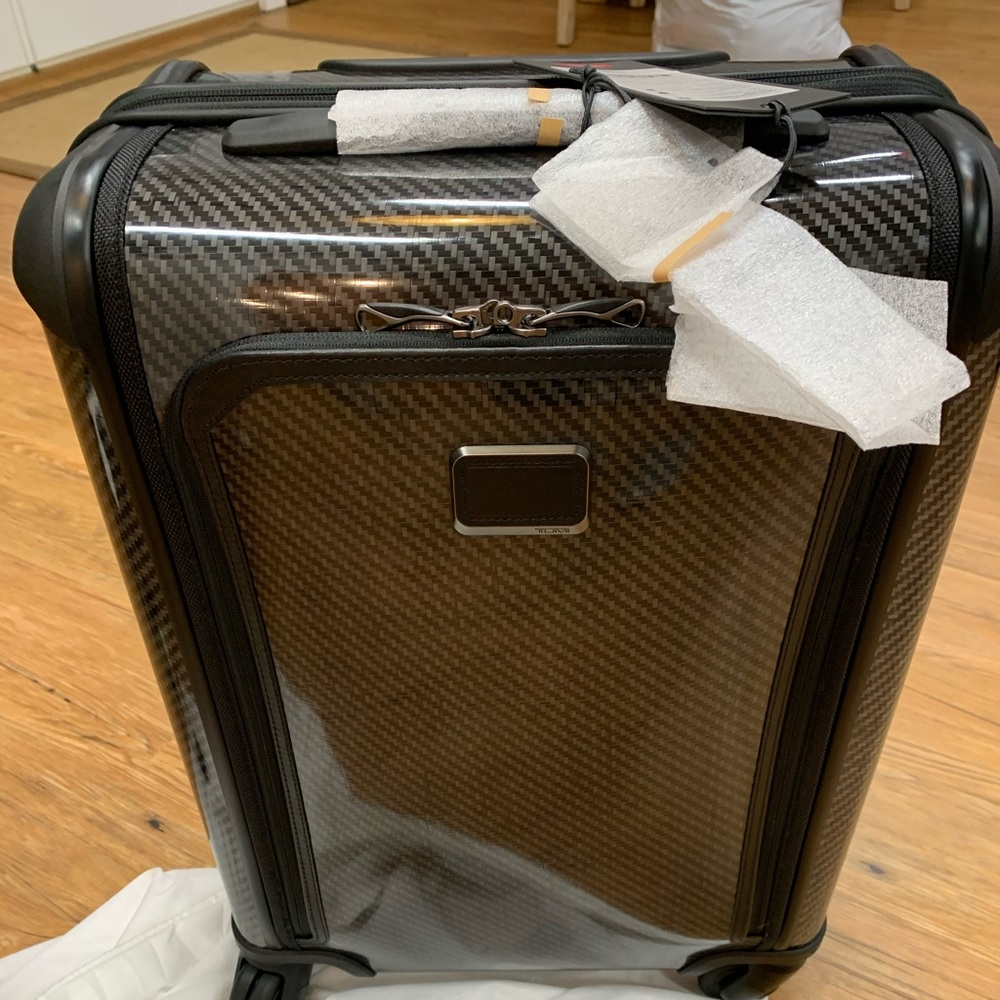 Tumi Continental Expandable Carry On